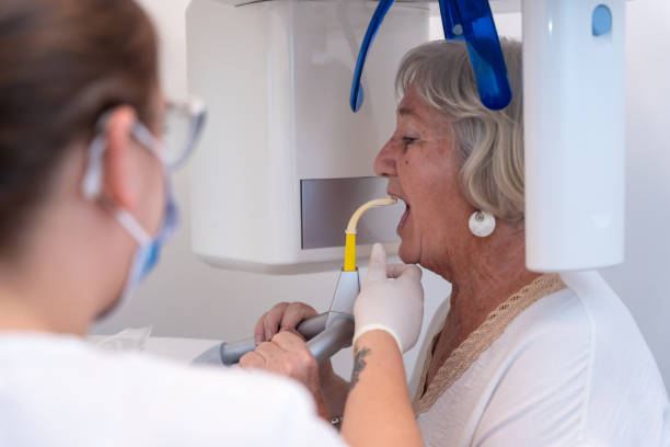 Best Dentist for Tooth Abscess  in West Hammond, NM